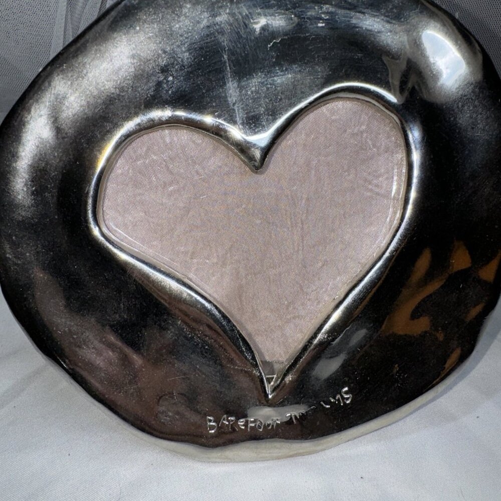 RARE Annie Kajiya Hammered Silver Plate?Barefoot Dreams Bedside Heart Frame Love - Picture 5 of 11